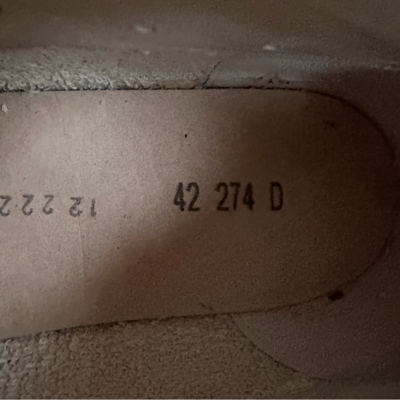 Golden Goose Deluxe Brand Star Patch Sneakers - Picture 9 of 13